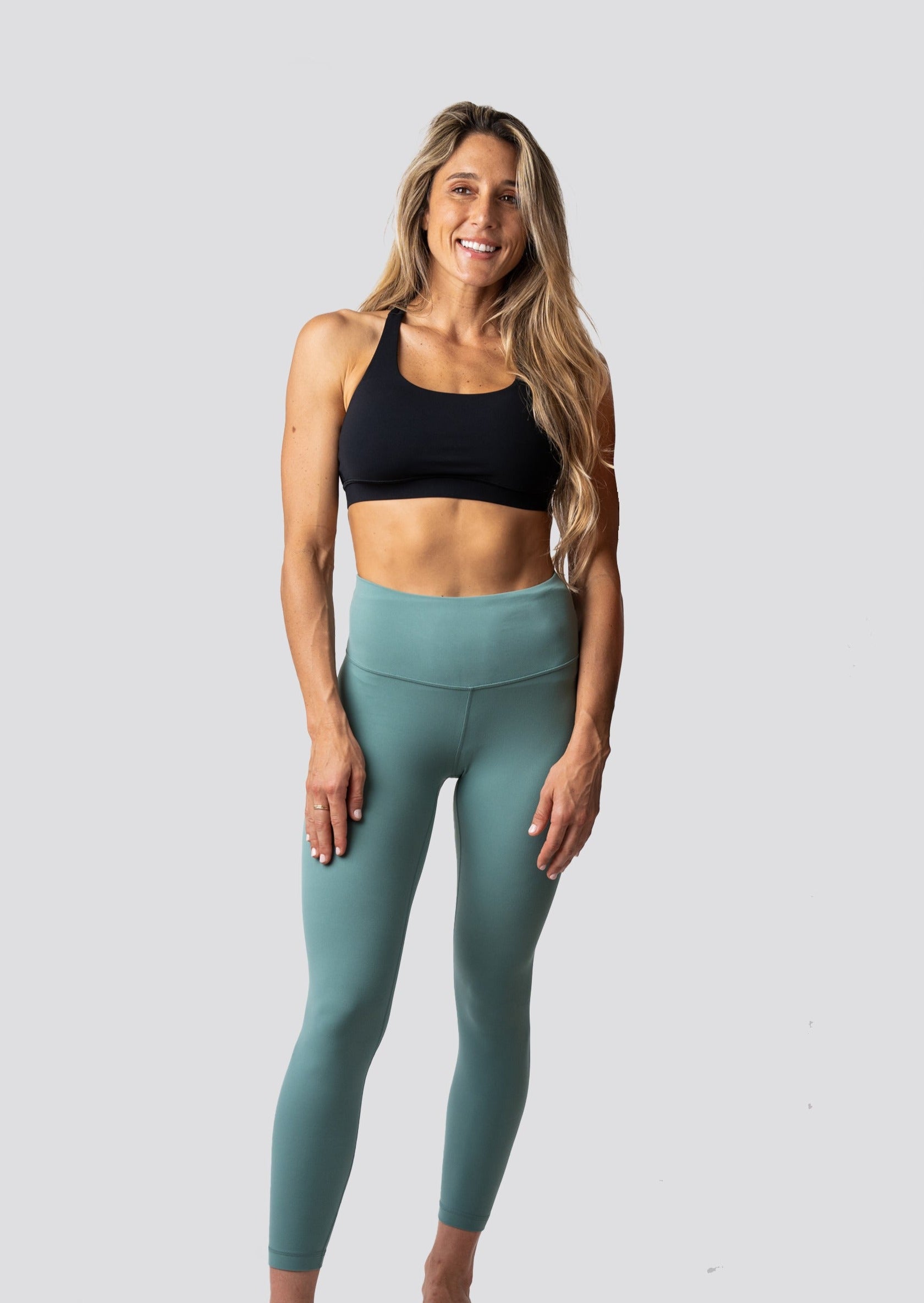 Kandace wearing size small